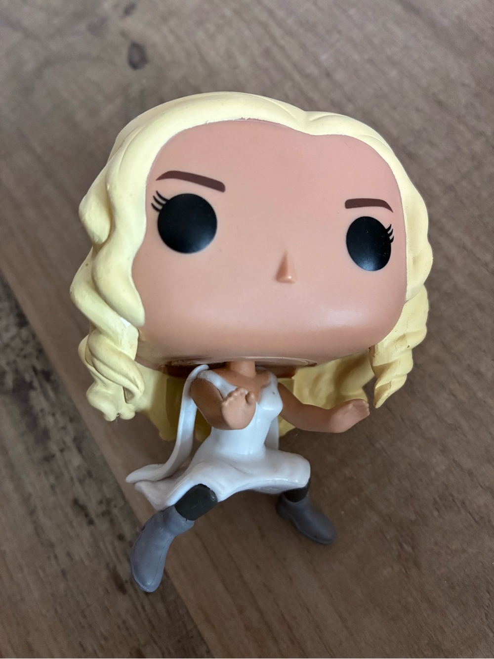 Funko Pop! Game of thrones. Figure in White Dress and Gray Boots